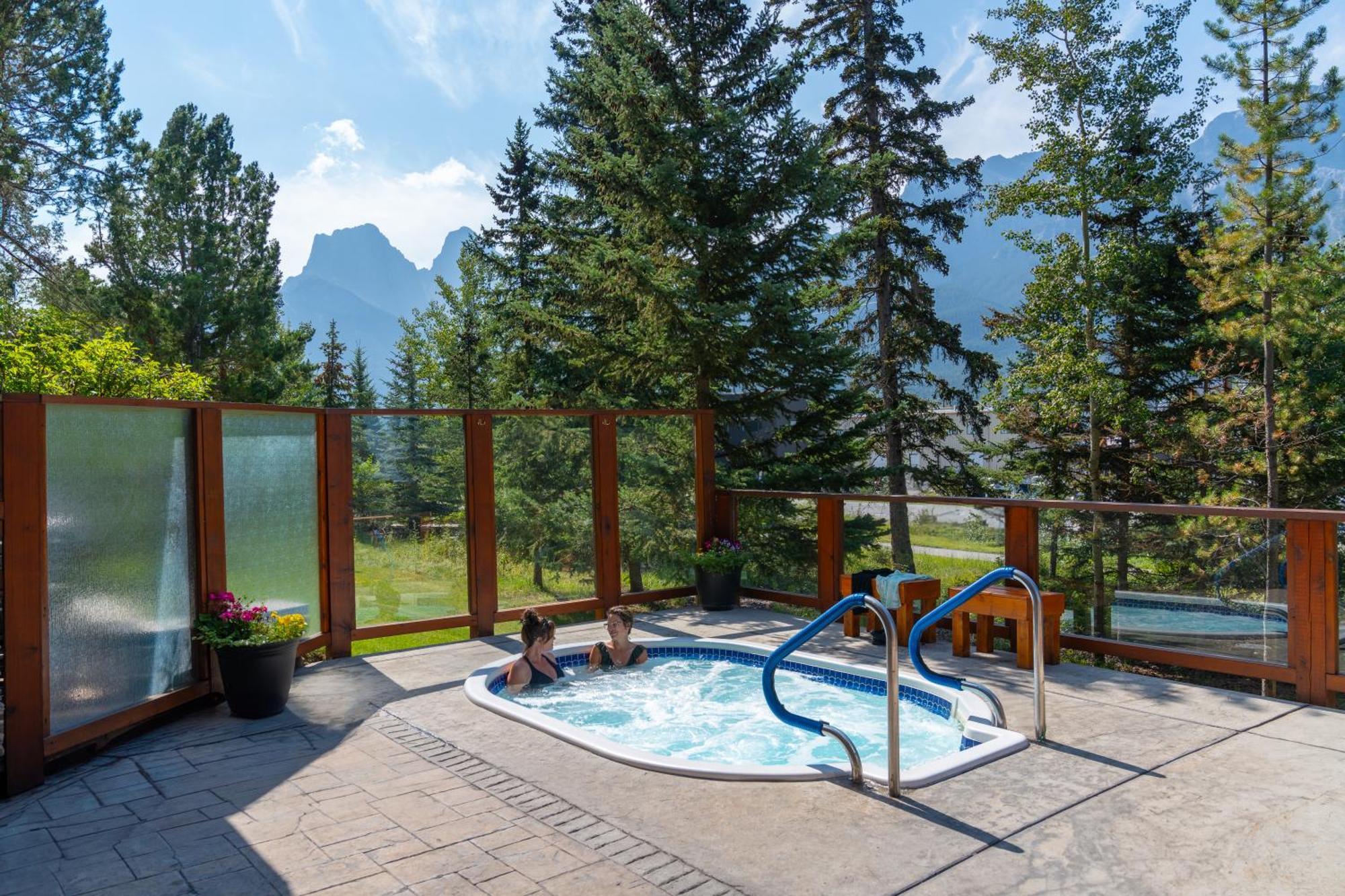 B&B Falcon Crest Lodge 1Br 1Pullout Canmore Zewnętrze zdjęcie